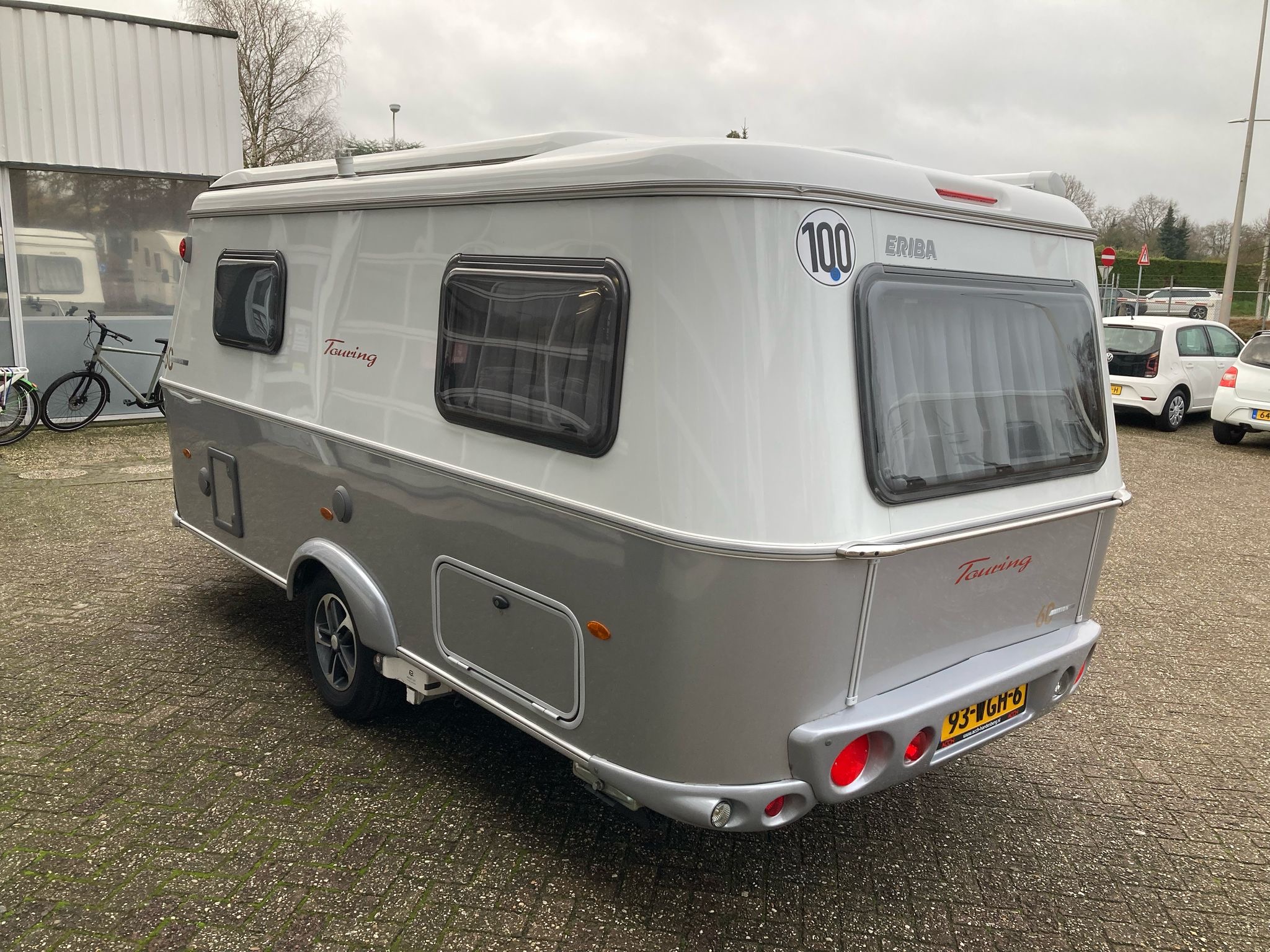 Eriba Troll 542 60th edition touring - Image 4